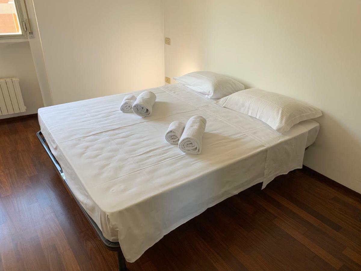 whouse luxury universita' Bologne Extérieur photo